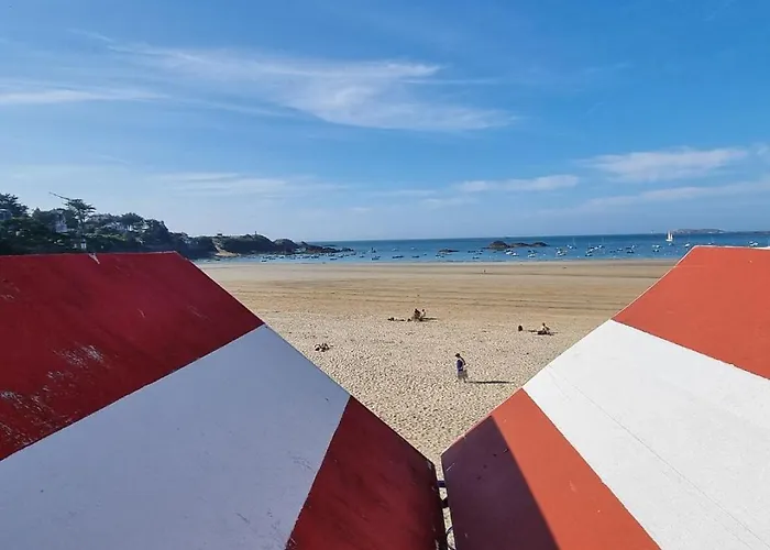 Phare De Lumiere De St-Lunaire Spacieux, A 5 Min De La Plage